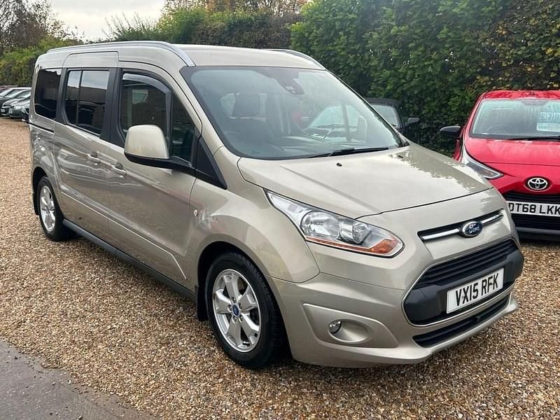 Gold Used 2015 Ford Grand Tourneo Connect Titanium MPV | £8,699 (Fair price) - Image 1/4