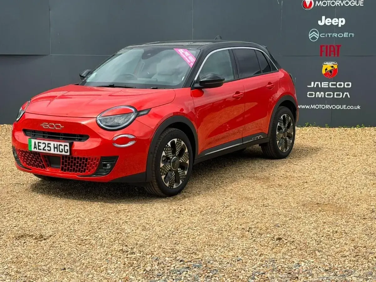New Fiat 600E La Prima 113 kW (154 HP) 2025 SUV