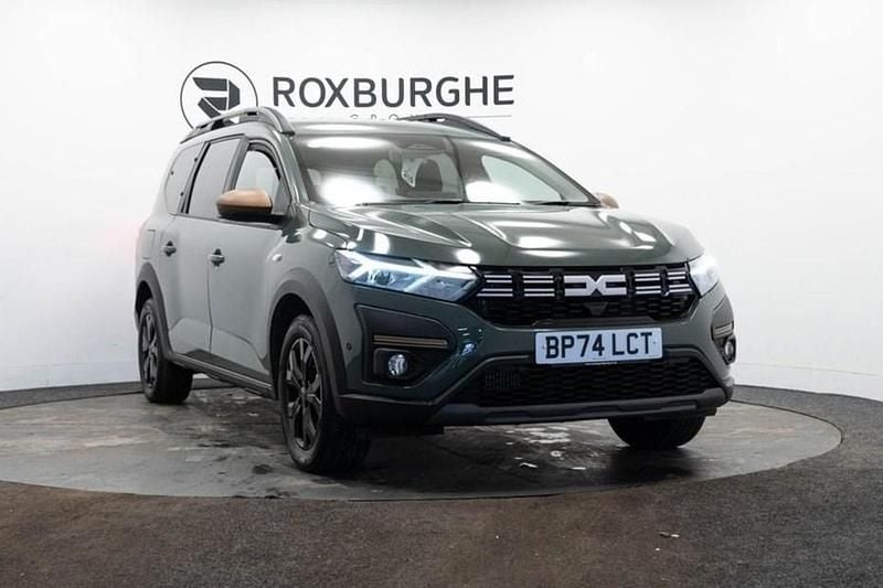 Green Used 2024 Dacia Jogger Extreme MPV | £15,299 (Good price) - Image 1/1