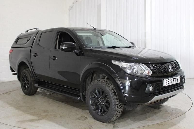 Black Used 2019 Mitsubishi L200 Pickup | £16,995 (Good price) - Image 1/4