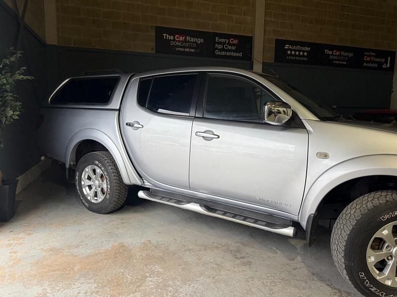 Usado Mitsubishi L200 176 HP (129 kW) 2014 Prateado Pickup