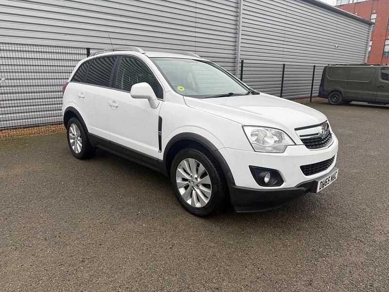 Used Vauxhall Antara S 2015 White SUV