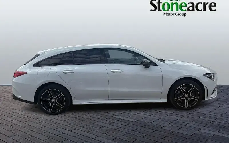 Used Mercedes E250 AMG line 218 HP (160 kW) 2022 Estate