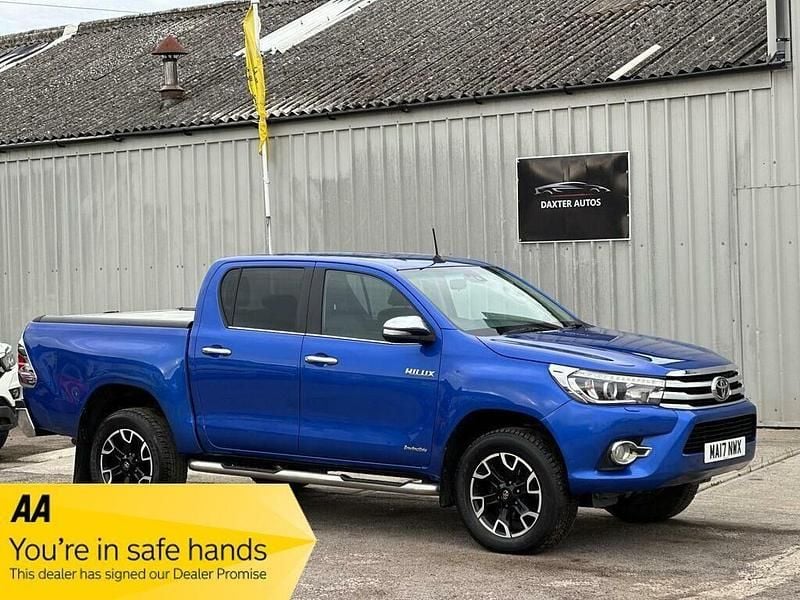Blue Used 2017 Toyota HiLux Pickup | £16,990 (Good price) - Image 1/2