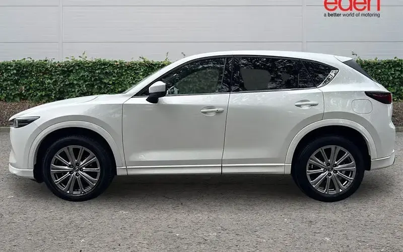 Used Mazda CX-5 Takumi-Line 194 HP (142 kW) 2024 White SUV