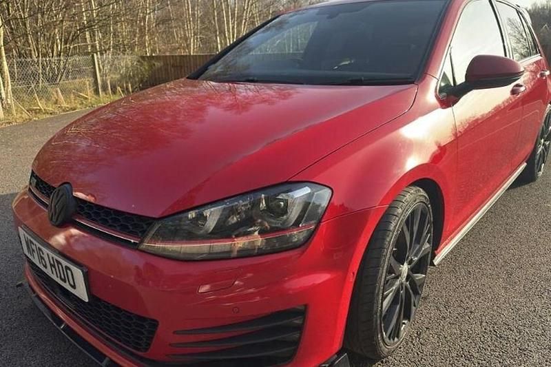Used VW Golf VII GTI 2016
