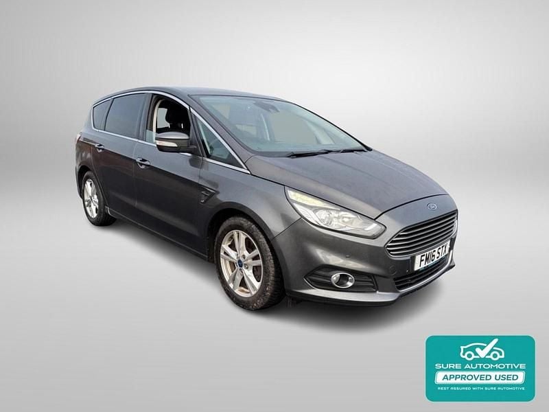 Used Ford S-MAX Titanium 150 HP (110 kW) 2016 Grey MPV