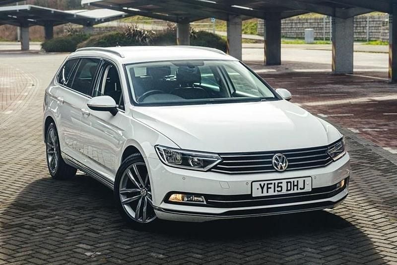 Used VW Passat GT 150 HP (110 kW) 2015 White Estate