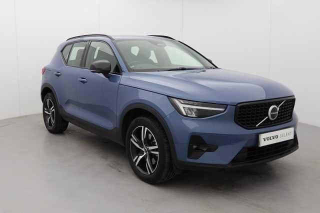 Used Volvo XC40 Plus 161 HP (118 kW) 2023 SUV