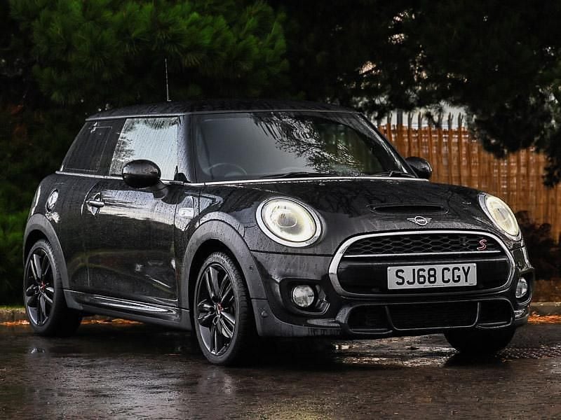 Black Used 2018 Mini Cooper S Hatch Hatchback | £14,998 (Fair price) - Image 1/4