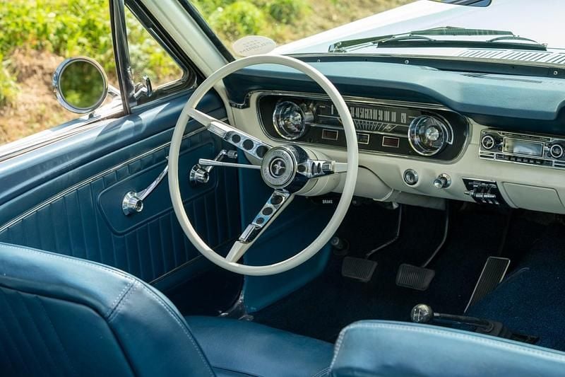 Used Ford Mustang 1965 Blue Cabriolet