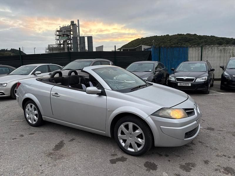 Used Renault Mégane Cabriolet Dynamique 2008 Silver Cabriolet