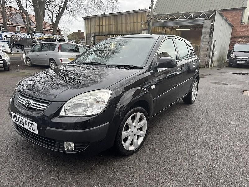 Used Kia Rio 95 HP (69 kW) 2009 Black Hatchback