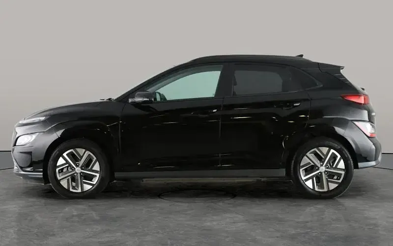 Used Hyundai Kona Premium 150 kW (204 HP) 2022 Black SUV