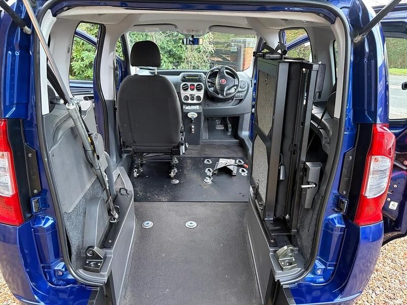 Used Fiat Qubo Trekking 2011 Blue MPV