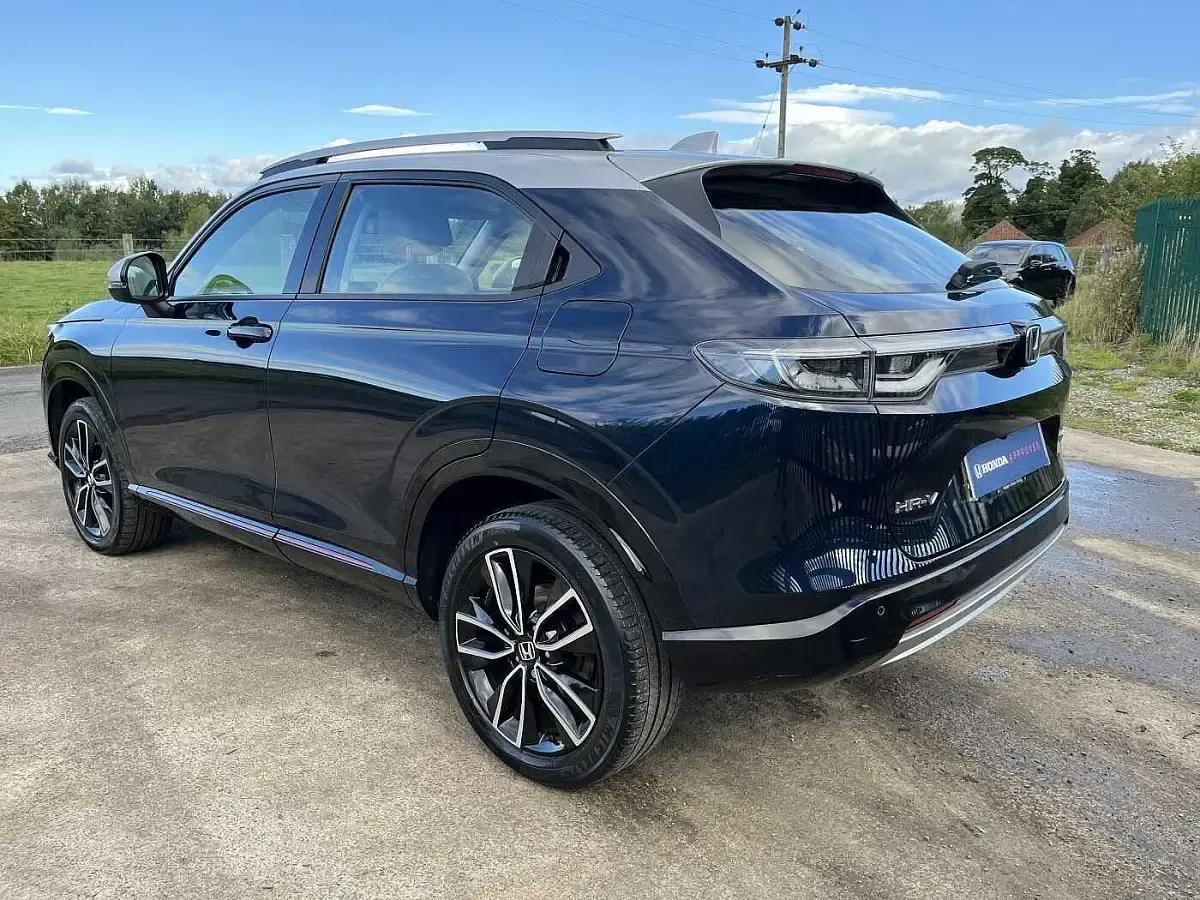 Used Honda HR-V Advance 131 HP (96 kW) 2023 Midnight blue SUV