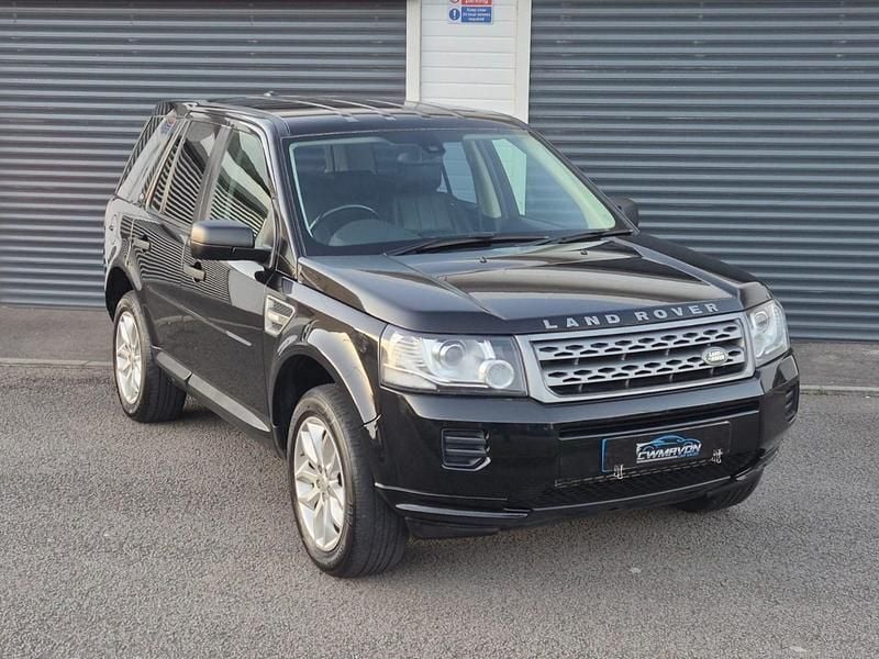Black Used 2014 Land Rover Freelander 2 SUV | £5,991 (Fair price) - Image 1/4