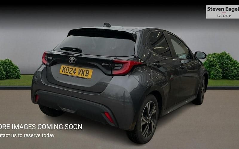 Used Toyota Yaris Hybrid Design 116 HP (85 kW) 2026 Hatchback