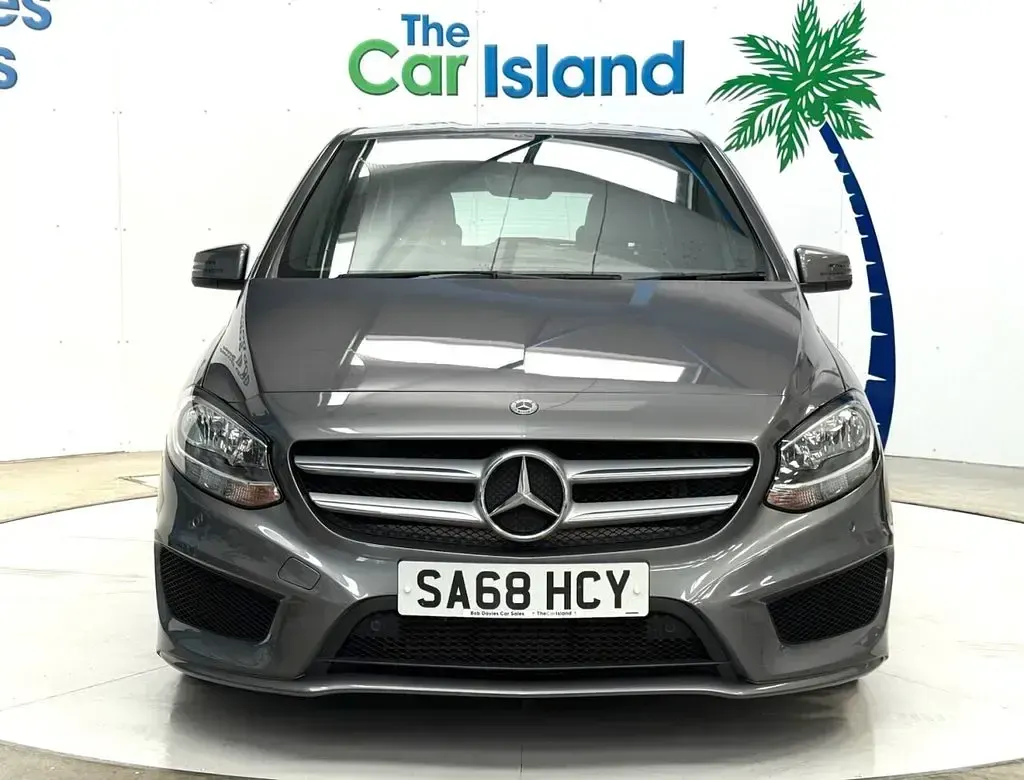 Used Mercedes B180 Executive 122 HP (89 kW) 2018 Grey Hatchback