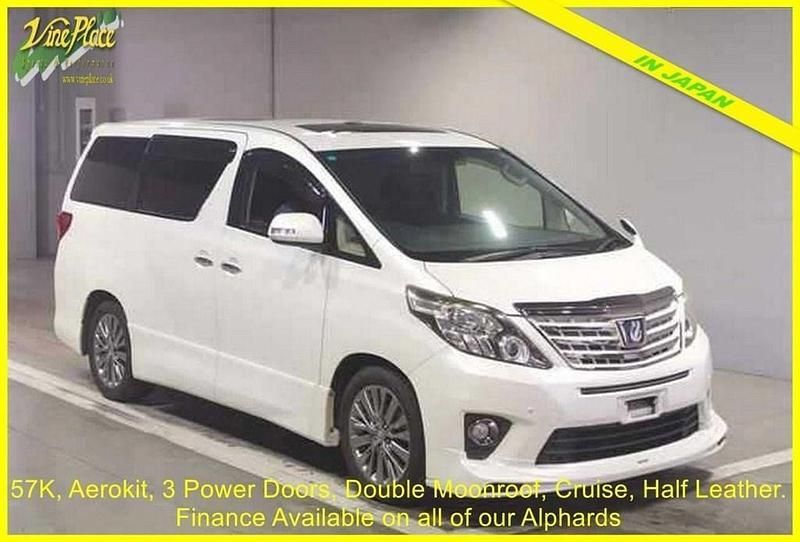 Usado Toyota Alphard 2013 Branco Monovolume