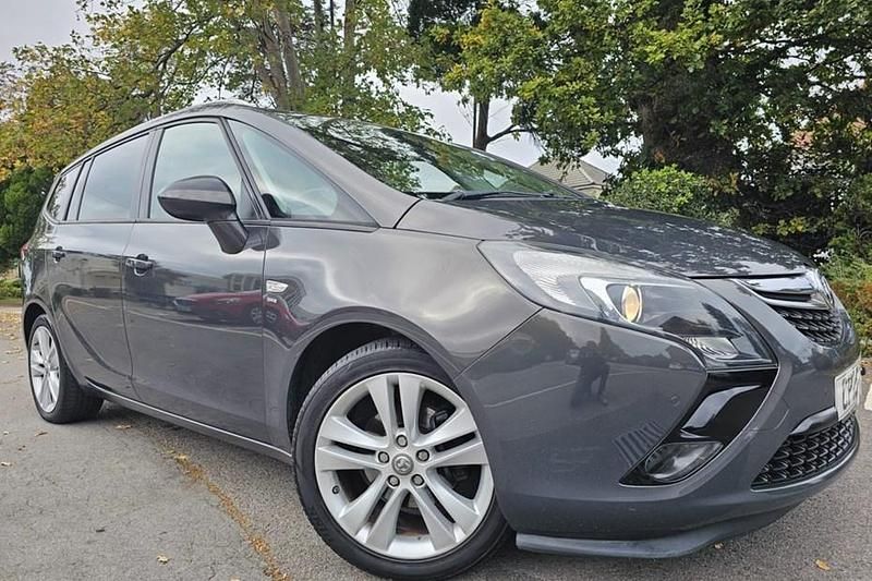 Grey Used 2015 Vauxhall Zafira Tourer SRi MPV | £5,995 (Fair price) - Image 1/1