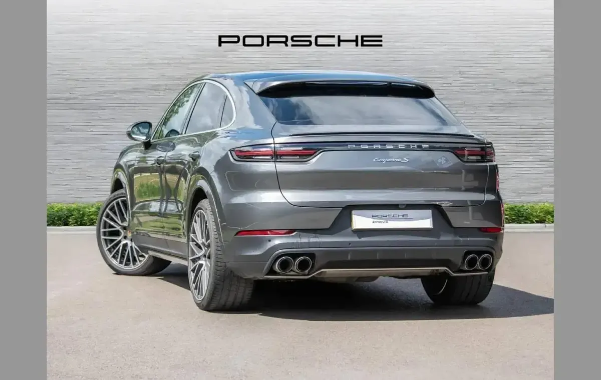 Used Porsche Cayenne S 434 HP (319 kW) 2019 Grey SUV