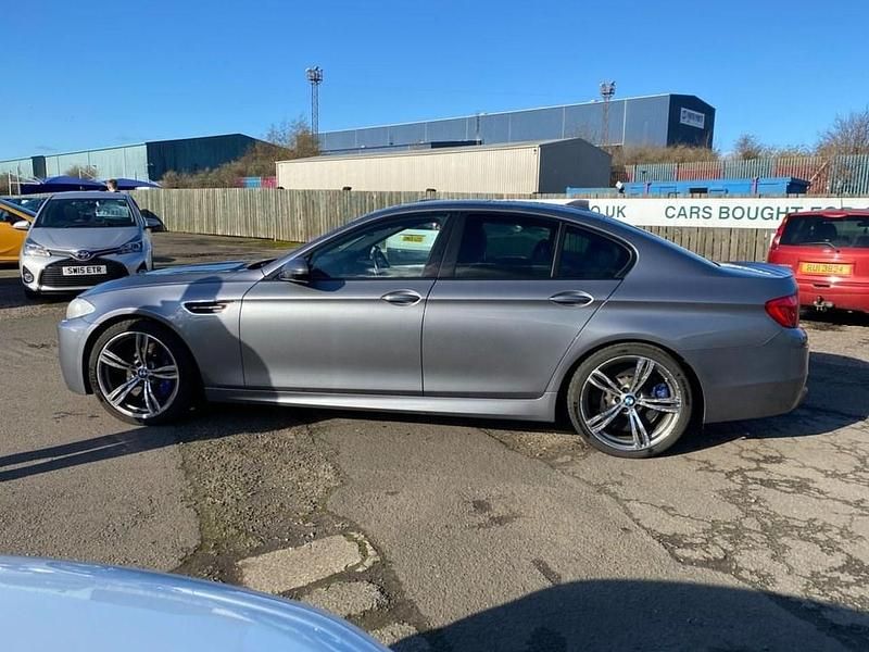 Second-hand BMW M5 Comfort Edition 560 CP (411 kW) 2012 Gri Berlinǎ