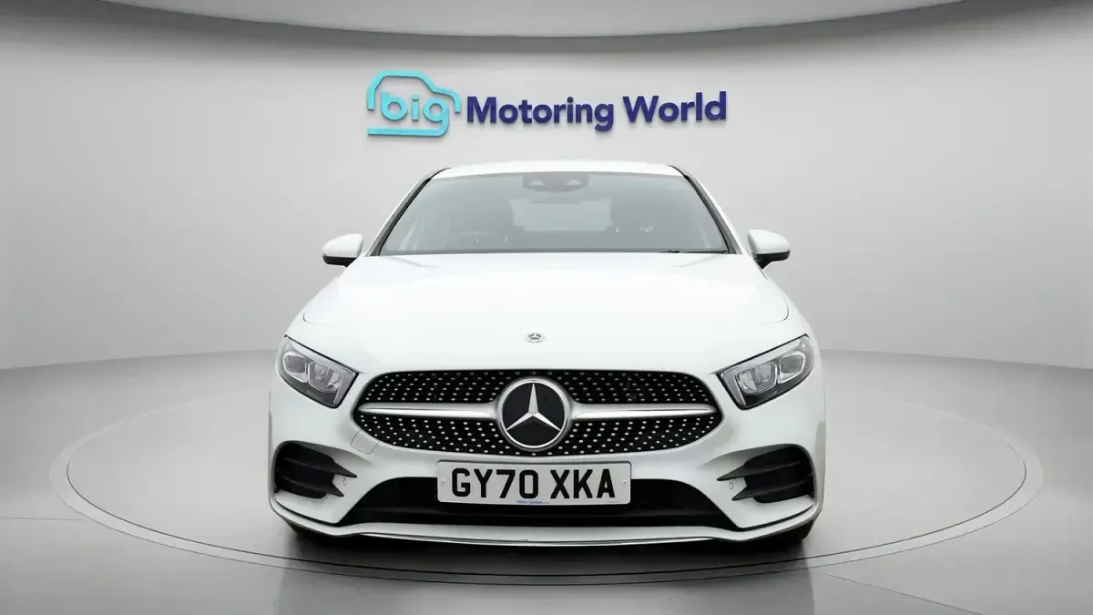 Usado Mercedes A250 AMG line 259 HP (190 kW) 2021 Branco Sedan