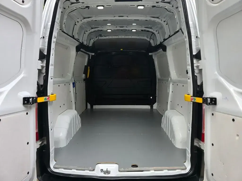 Used Ford Transit Custom 2020 White Van