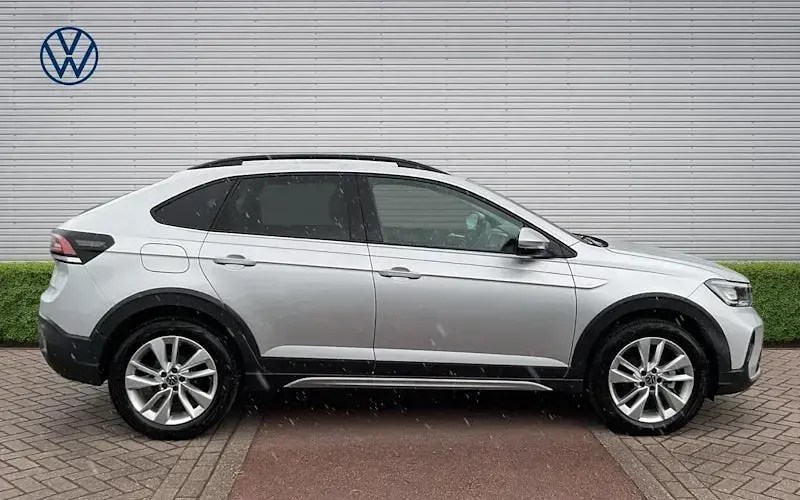 Used VW Taigo Match 95 HP (69 kW) 2025 Silver SUV