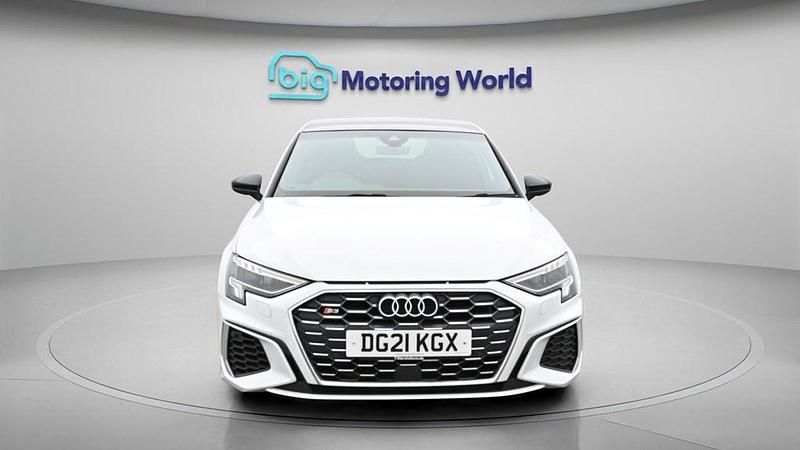Used Audi S3 Sportback S-Line 310 HP (228 kW) 2021 White Hatchback