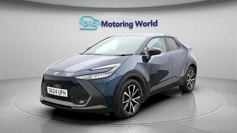 Used Toyota C-HR Design 138 HP (101 kW) 2024 SUV