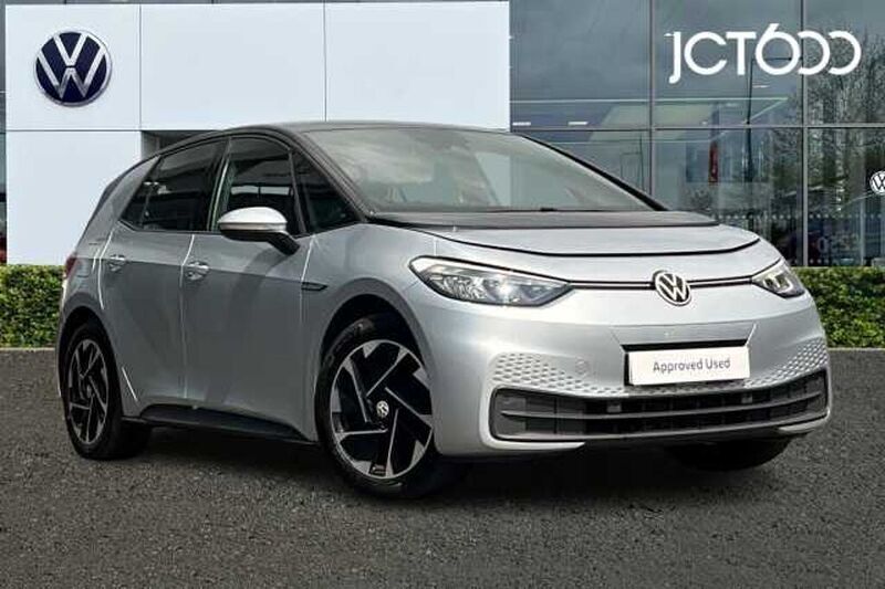 Silver Used 2020 VW ID.3 Pro Performance Hatchback | £10,395 (Fair price) - Image 1/4