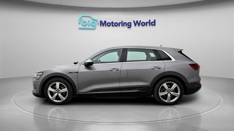 Used Audi e-tron 230 kW (313 HP) 2021 Grey SUV