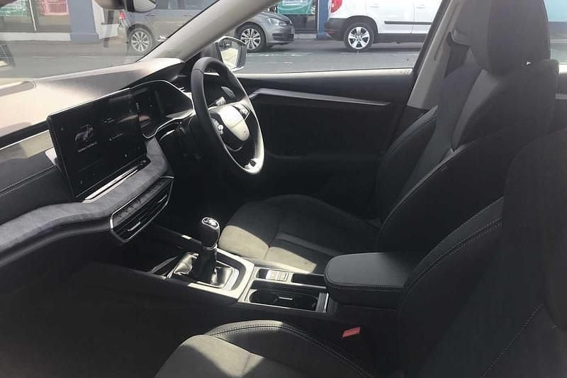 New Skoda Octavia SE L 110 HP (80 kW) 2025 Graphite grey metallic Estate