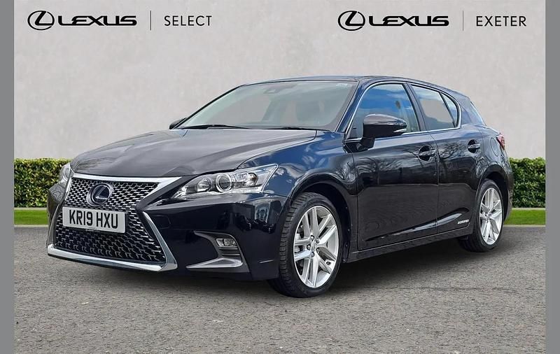 Used Lexus CT200h 134 HP (98 kW) 2019 Black Hatchback