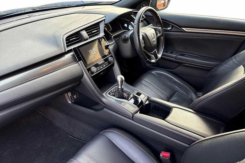 Used Honda Civic Sport 126 HP (92 kW) 2019 Blue Hatchback