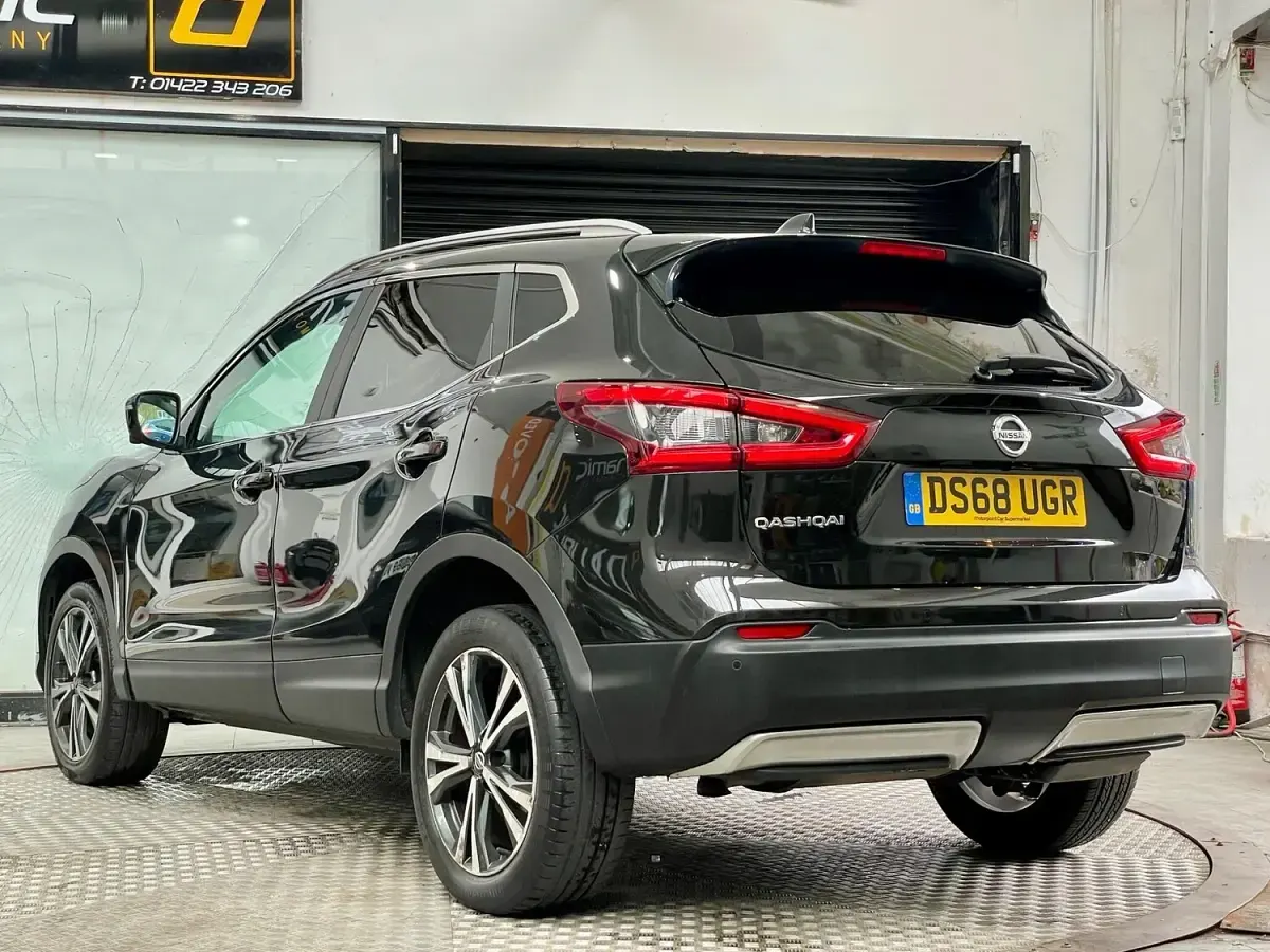 Used Nissan Qashqai N-Connecta 2018 Black SUV