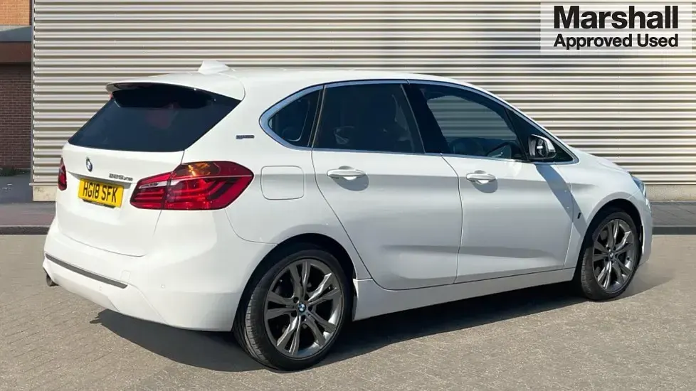 Used BMW 225 Luxury Line 224 HP (164 kW) 2018 White