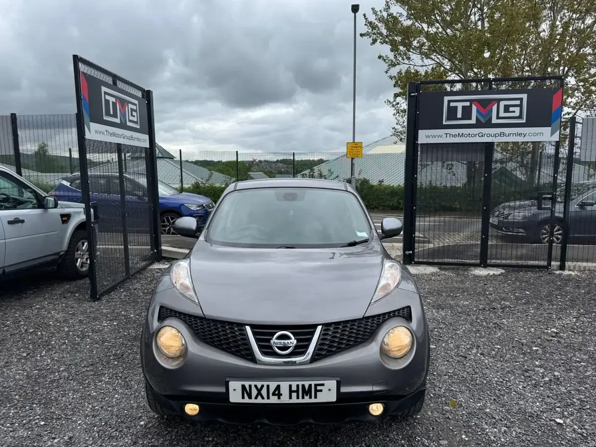Used Nissan Juke Tekna 110 HP (80 kW) 2014 Grey SUV