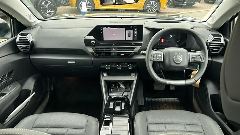 Grey New 2025 Citroën C4 PureTech Hatchback | £21,432 (Fair price) - Image 1/4