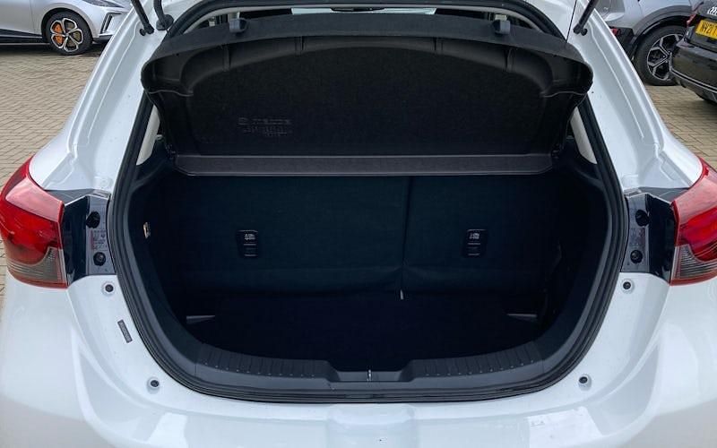 Used Mazda 2 Homura-Aka 90 HP (66 kW) 2024 Hatchback