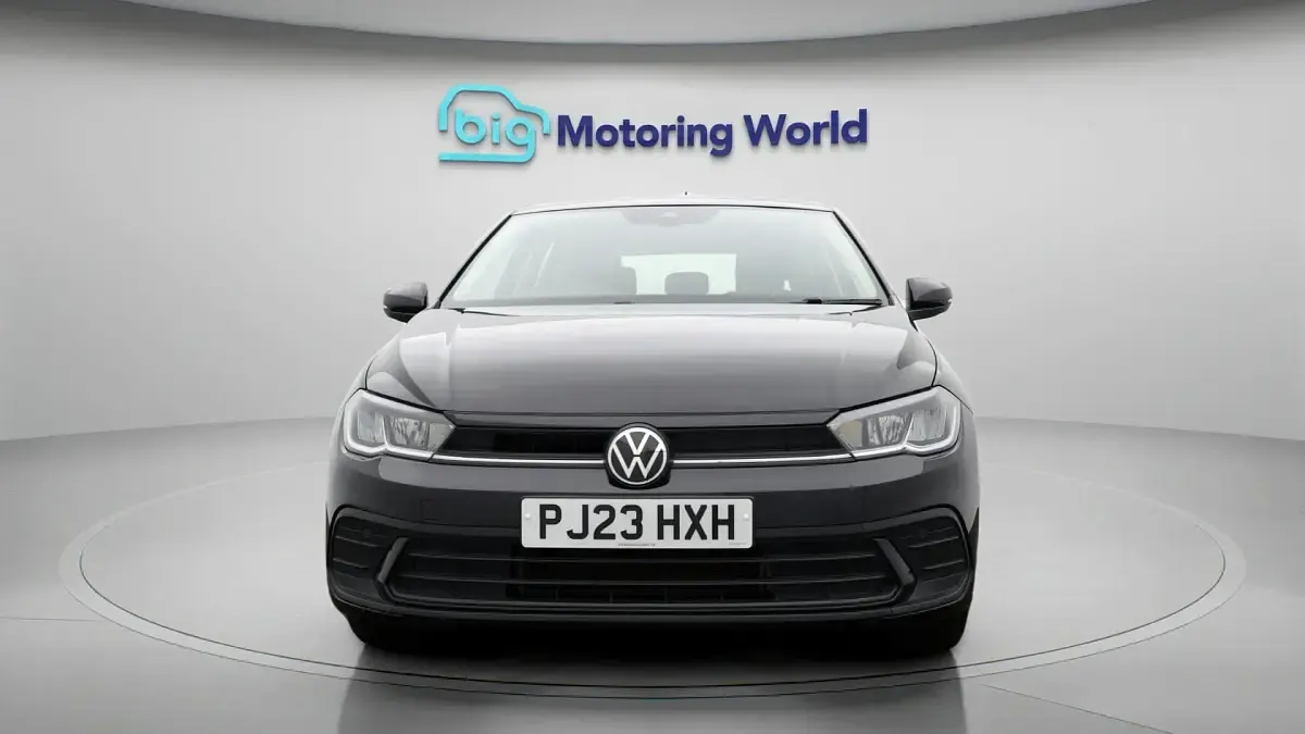 Used VW Polo S 79 HP (58 kW) 2023 Black Hatchback