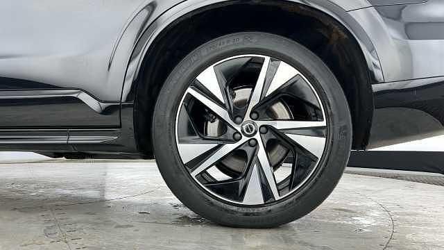 Used Volvo XC90 R-Design 247 HP (181 kW) 2021 Black SUV