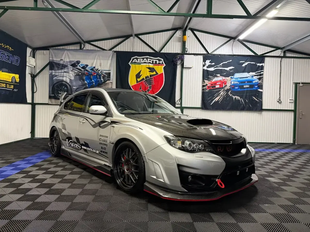 Used Subaru WRX STI 450 HP (330 kW) 2008 Silver Hatchback