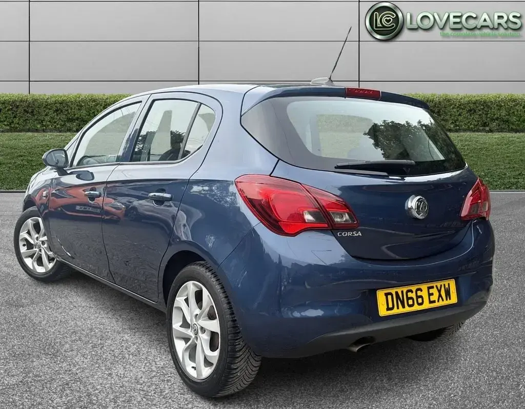 Used Vauxhall Corsa SRi 75 HP (55 kW) 2016 Blue Hatchback
