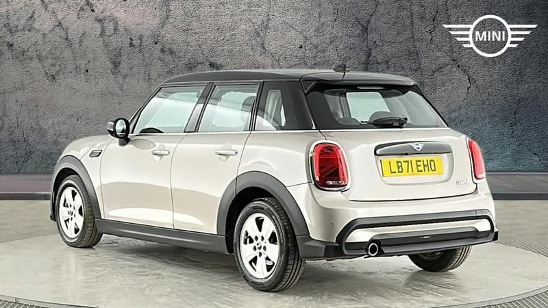 Used Mini Cooper Classic 134 HP (98 kW) 2021 Grey Hatchback