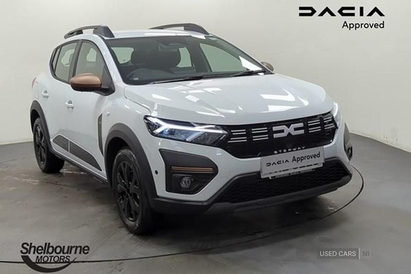 New 2025 Dacia Sandero Extreme | £16,195 (Super price) - Image 1/1