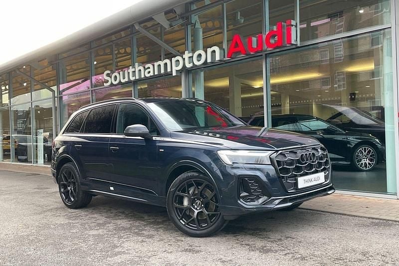 Blue Used 2025 Audi Q7 Black Edition SUV | £62,600 (Expensive) - Image 1/4