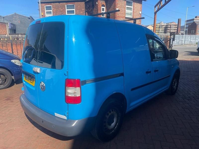 Used VW Caddy 69 HP (50 kW) 2010 Blue MPV